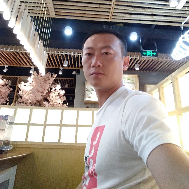 花卷老王的照片