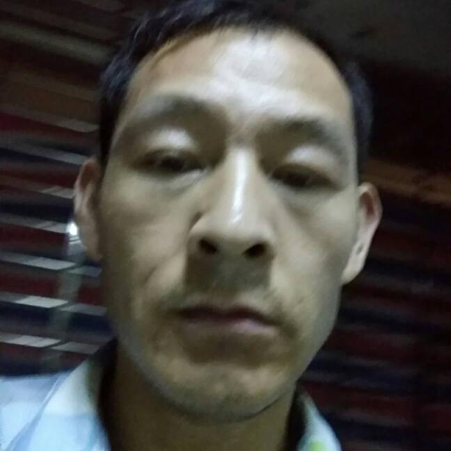 森槿耍酷的照片