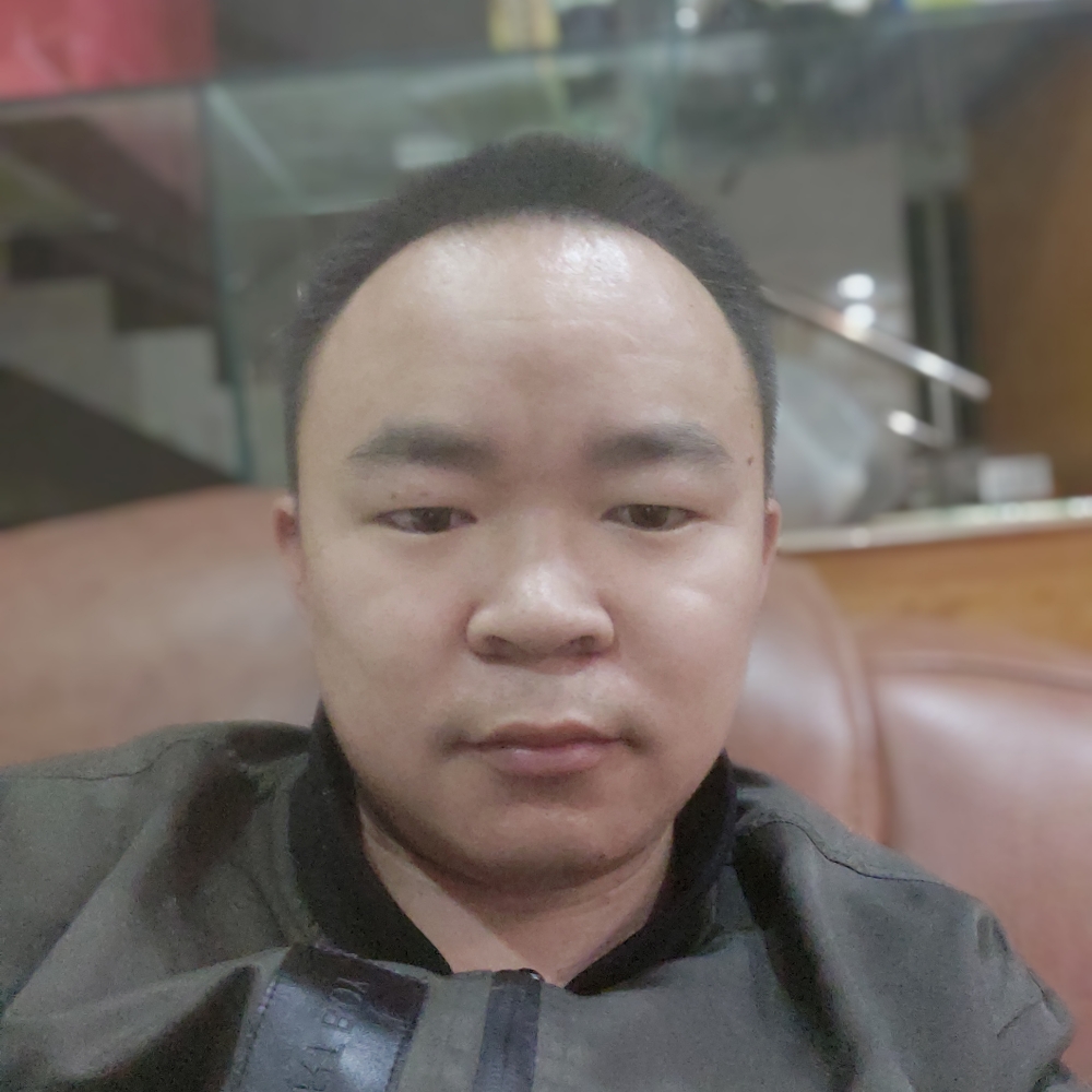 直中的照片