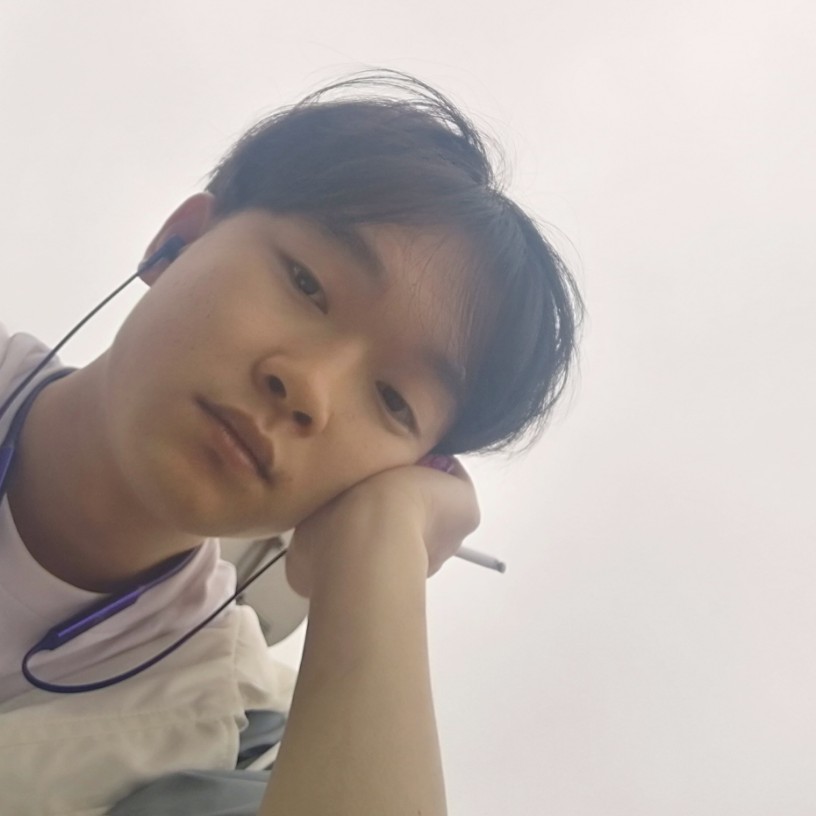 朴实吃醋鸡的照片
