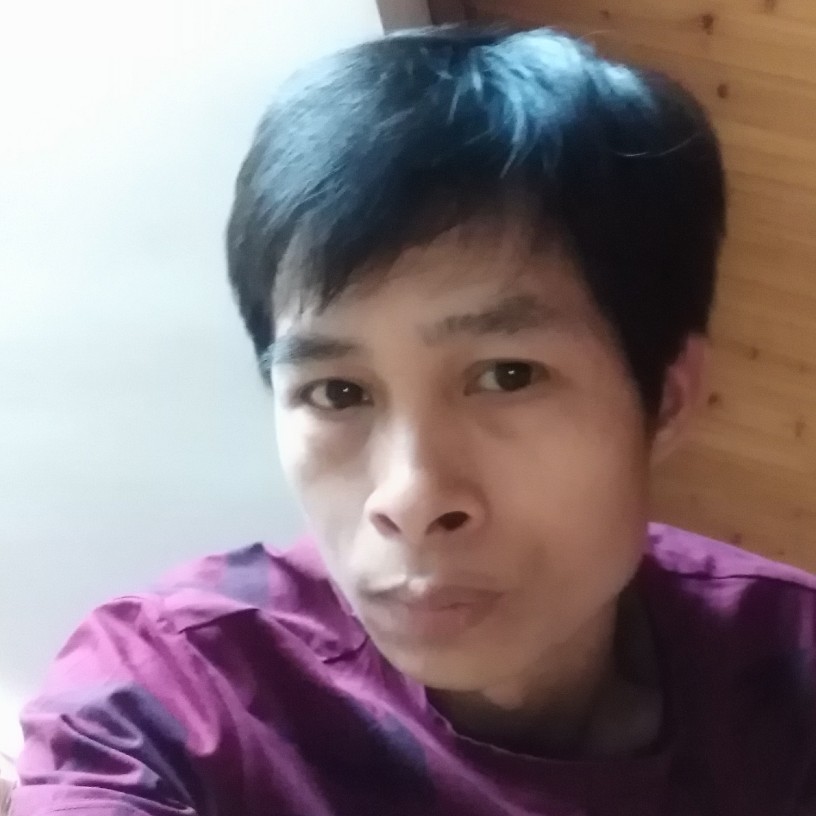 苗条有乌冬面的照片