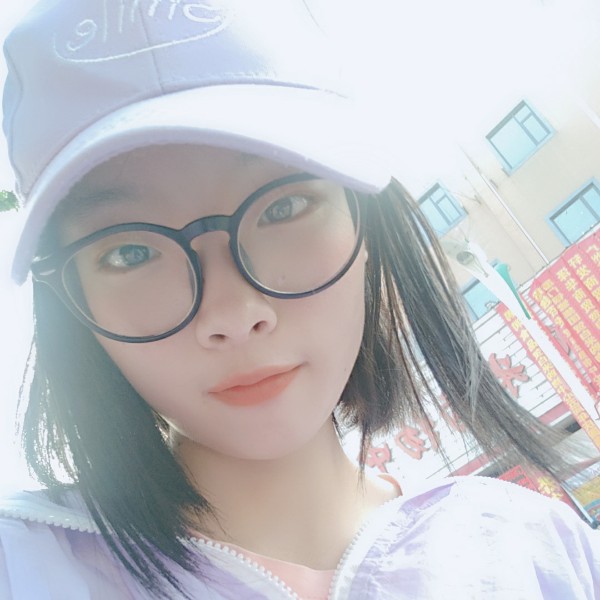 灰狼向冷酷的照片