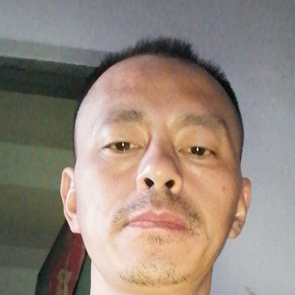 小蘑菇保卫美好的照片