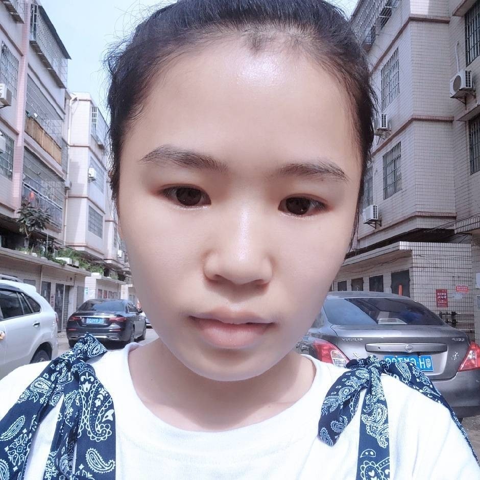 小美人的照片