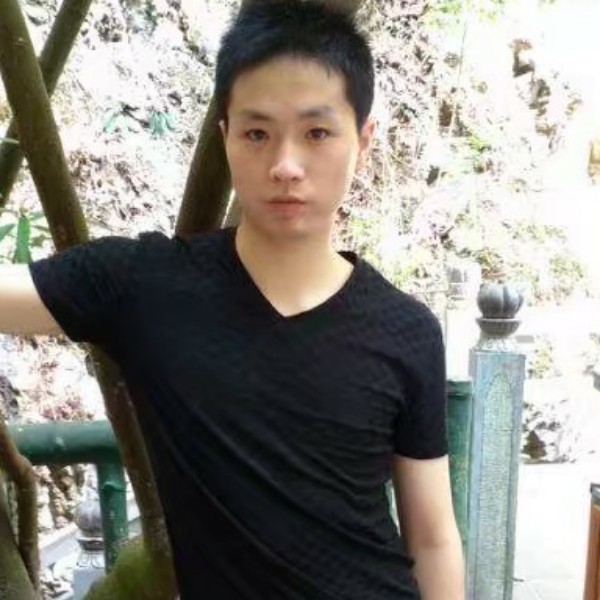 唐胜孟的照片