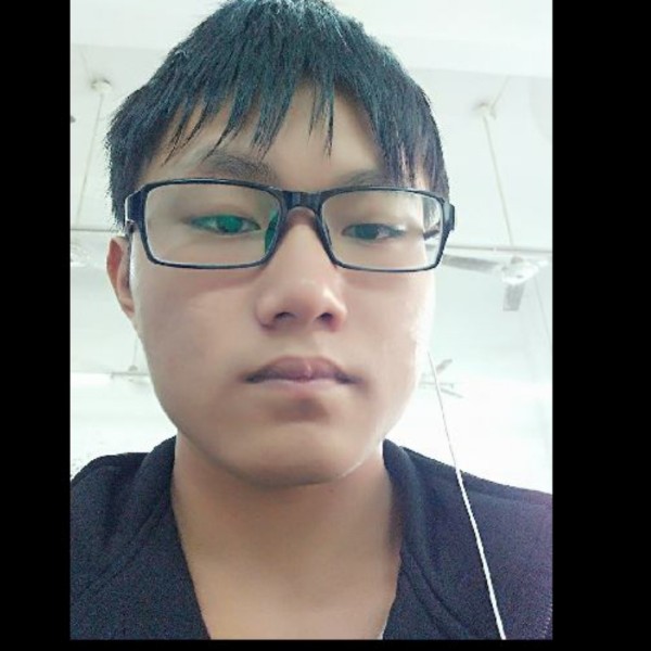 勤奋漫步世界的照片