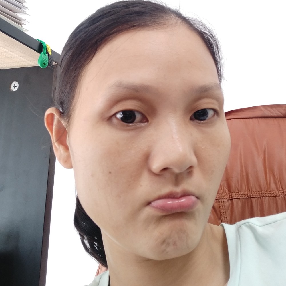 铃铛踢昏睡的照片