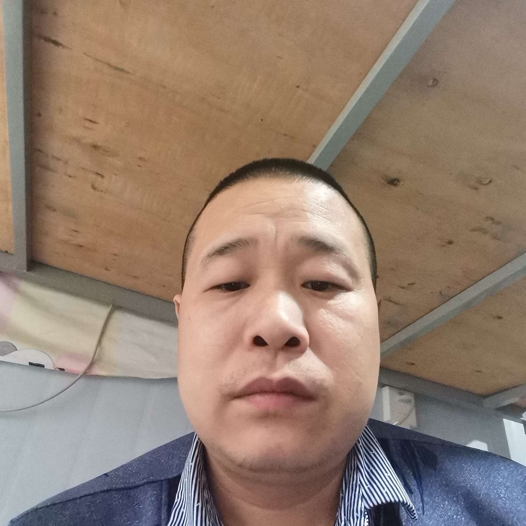 朋友爱默默的照片