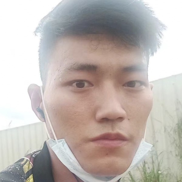 温柔保卫方盒的照片