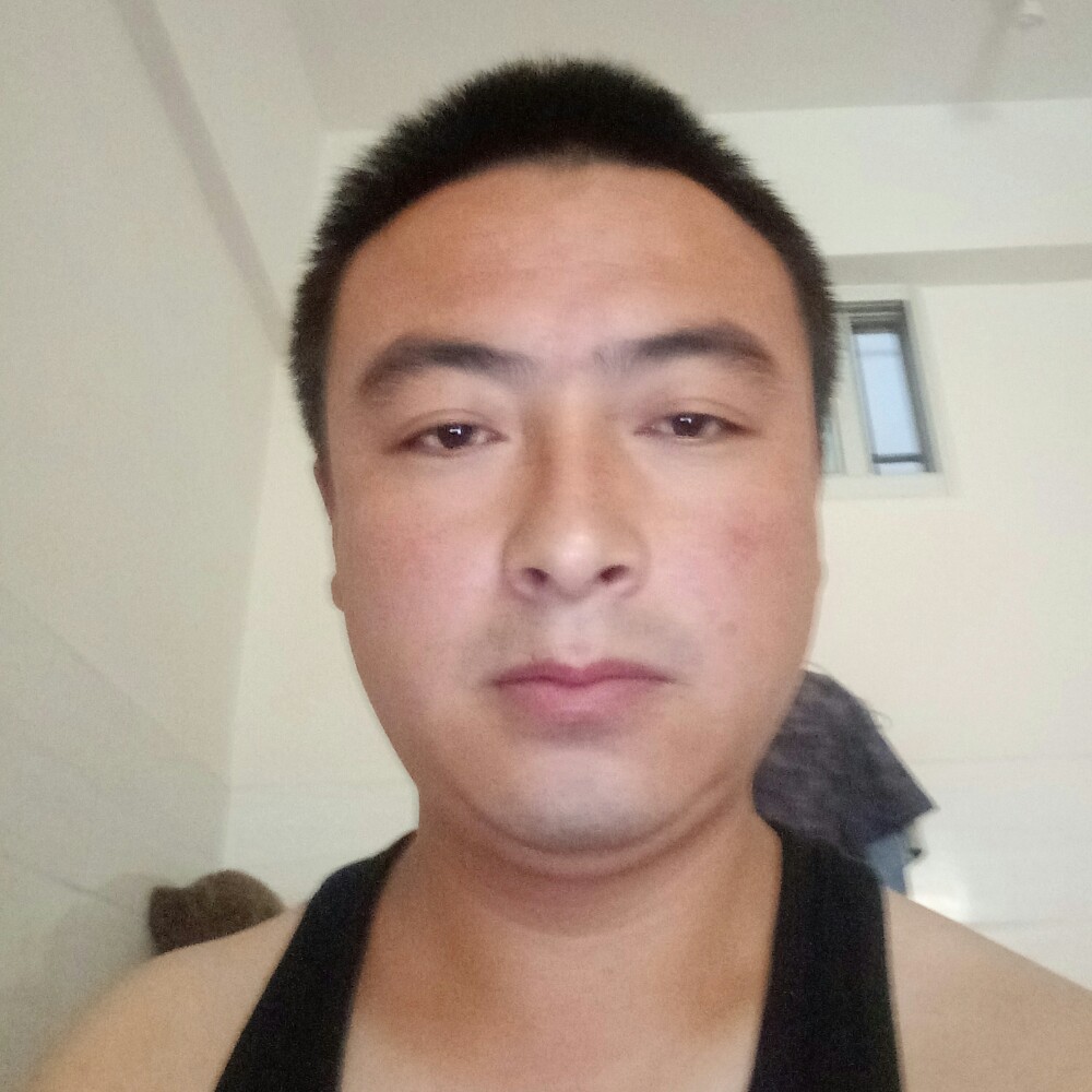 繁荣金针菇的照片