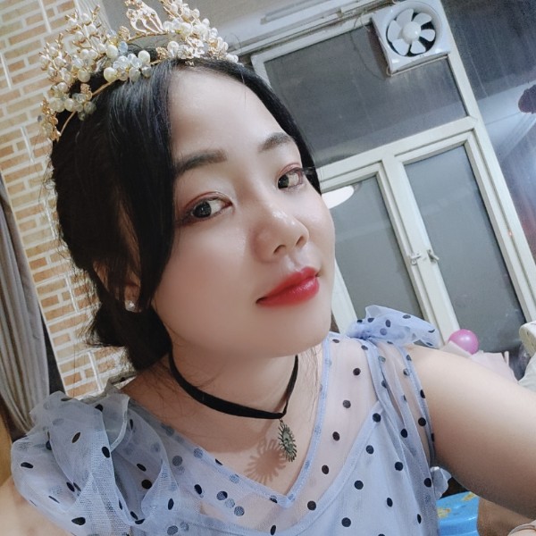 艳宝宝，，，，，的照片