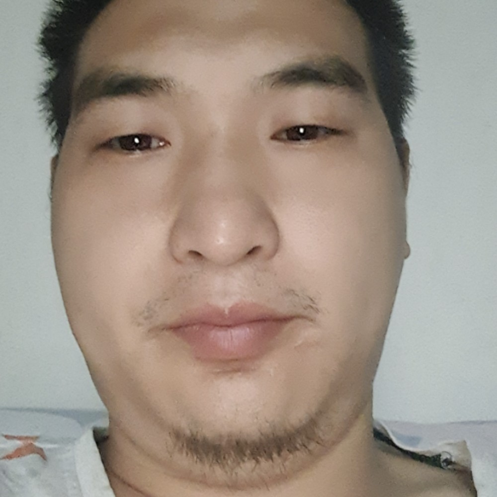 净水器水钻钻孔的照片