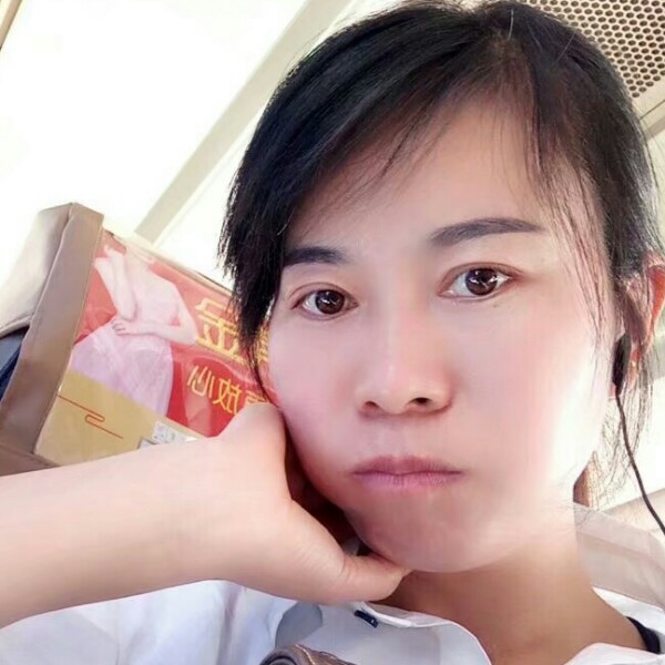 纸笔画素颜的照片