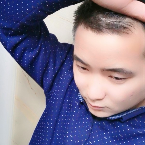 暖阳谨慎。的照片