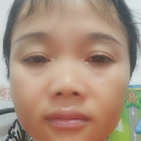 残鹰蓉儿的照片