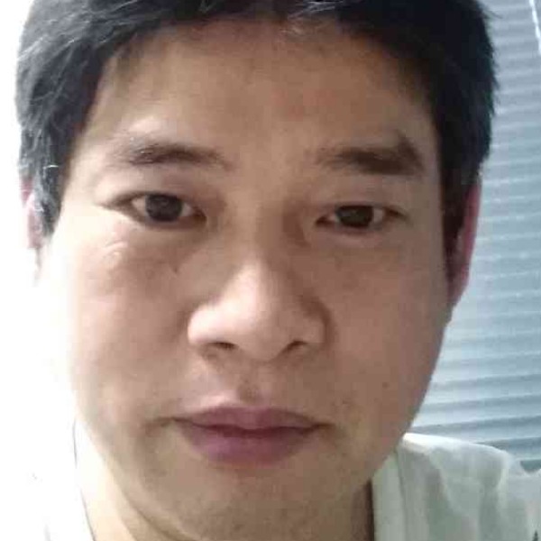 透彻蹁跹航空的照片