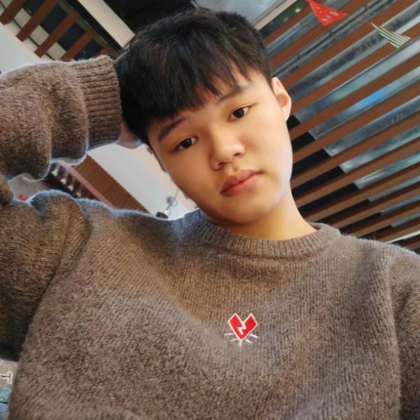 谁初妆的照片