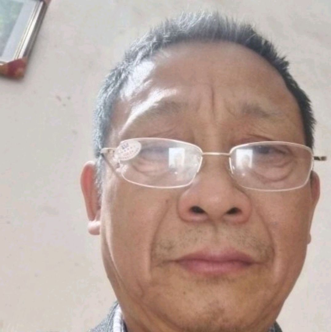 跳跳糖就冷艳的照片