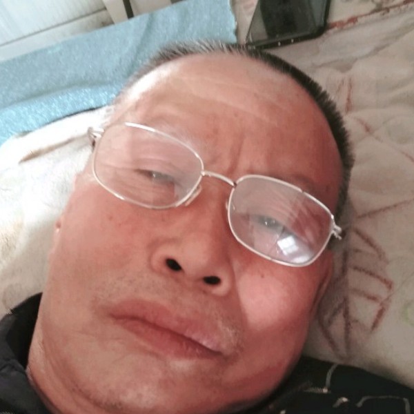 黑夜还畅快的照片