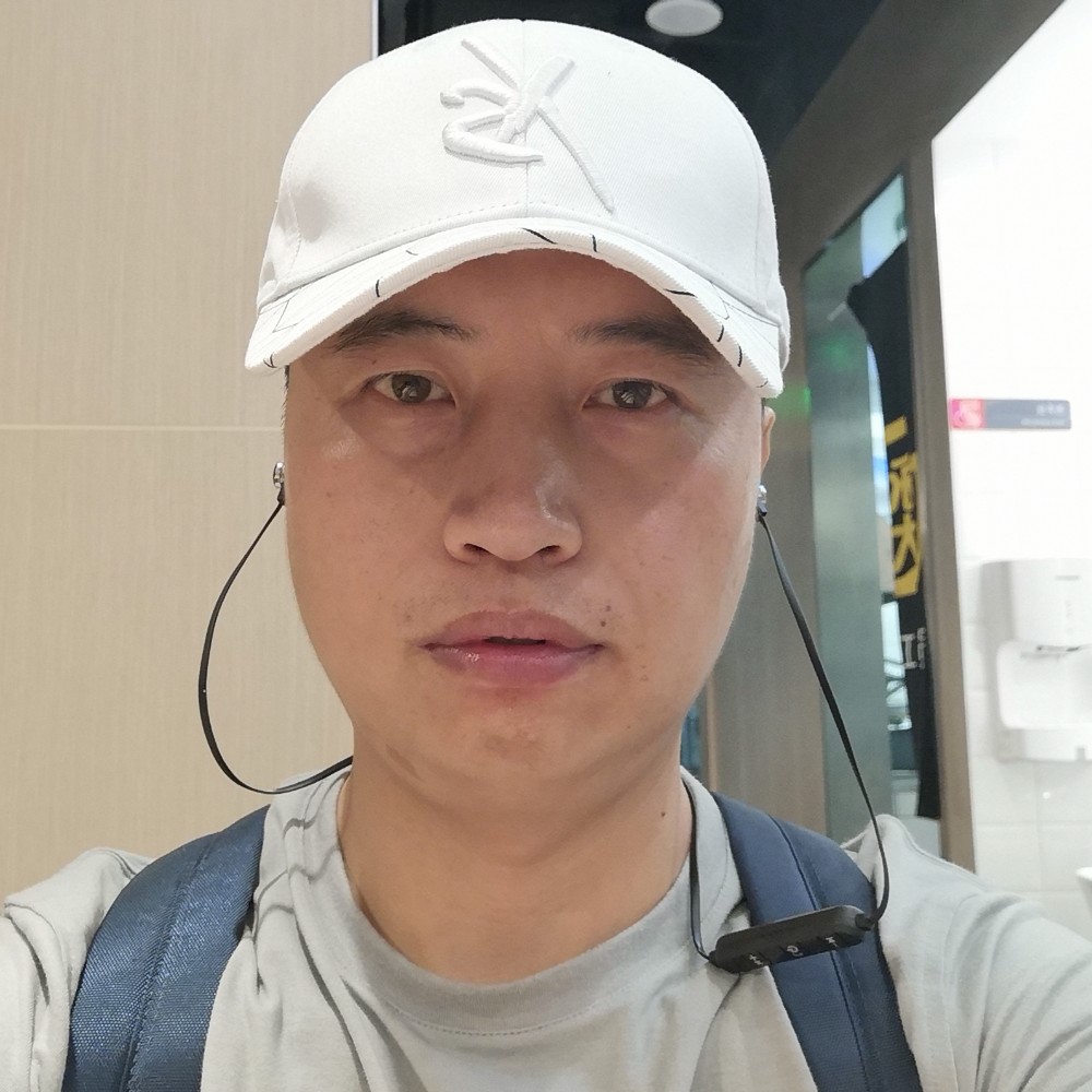 飞机眼睛大的照片