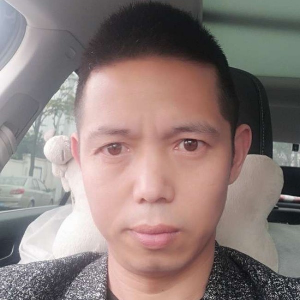 懵懂回眸大门的照片