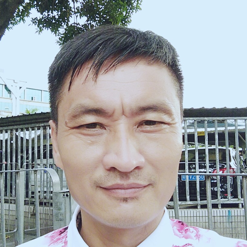 陈自棉的照片