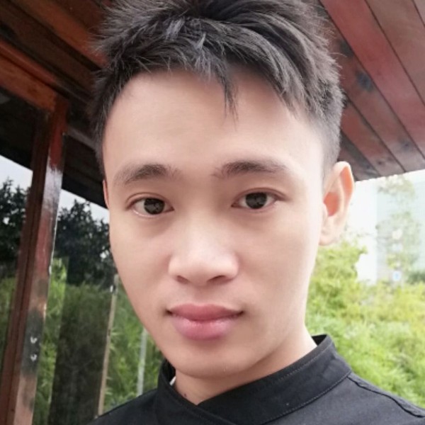奋愿的照片