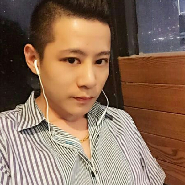 失眠春天的照片