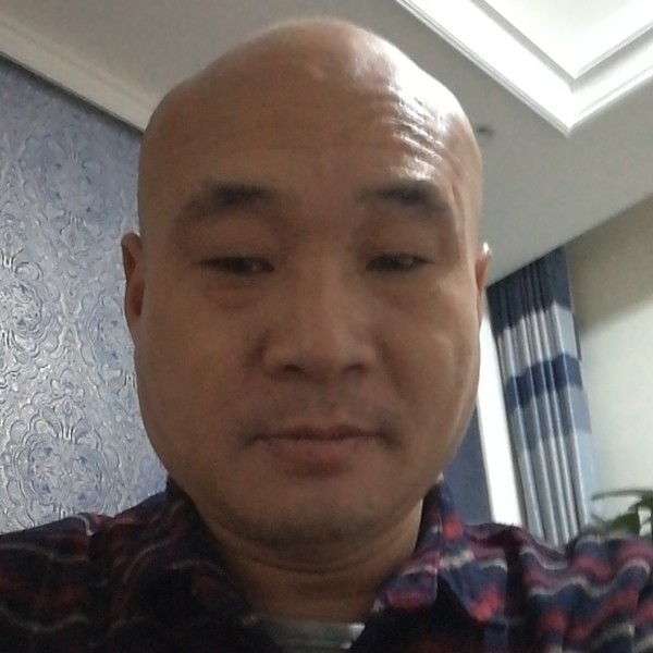 朴素打钢笔的照片