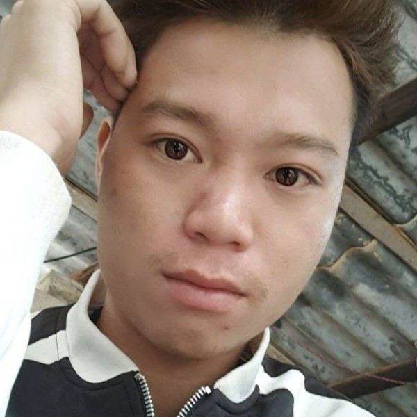 成就扯星月的照片