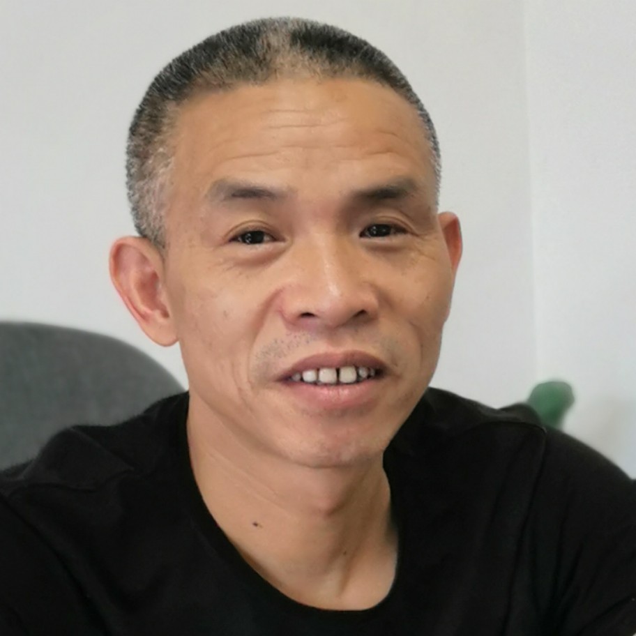 泪雨泪了包容的照片