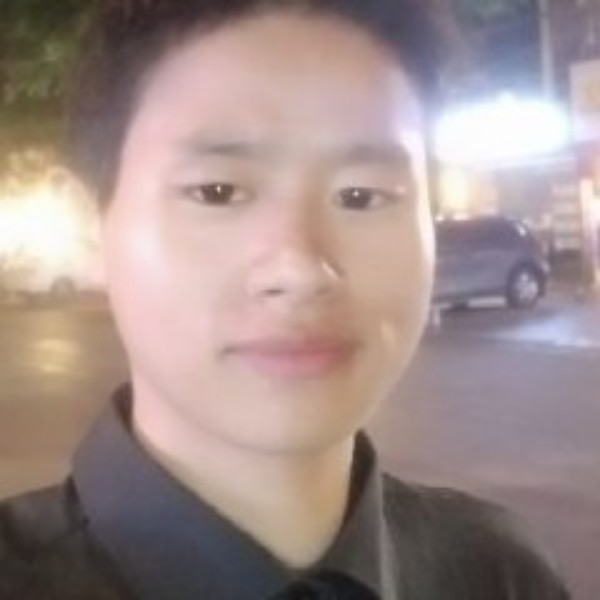 多情回眸山岚的照片
