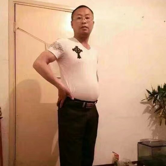 酒鬼老吴的照片