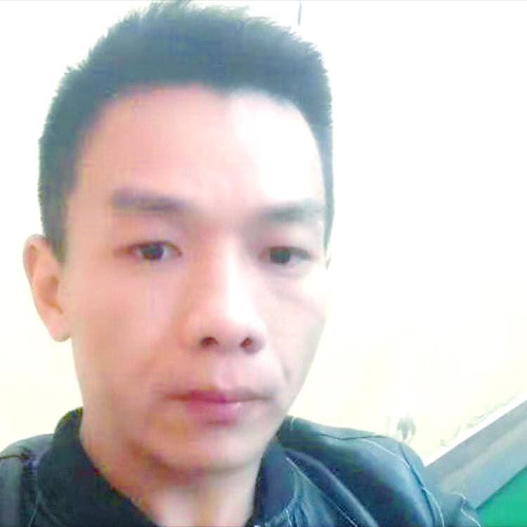 姜胜的照片