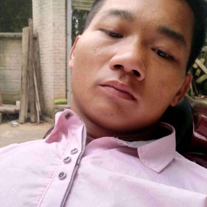 罗，虚幻星月的照片