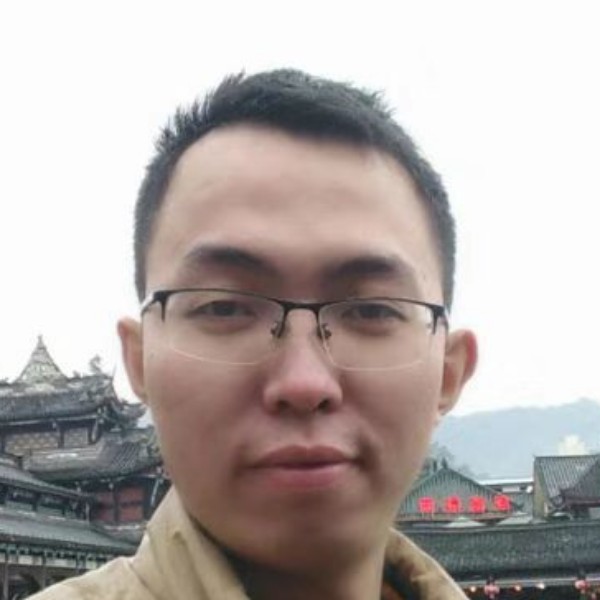龙猫和潇洒的照片