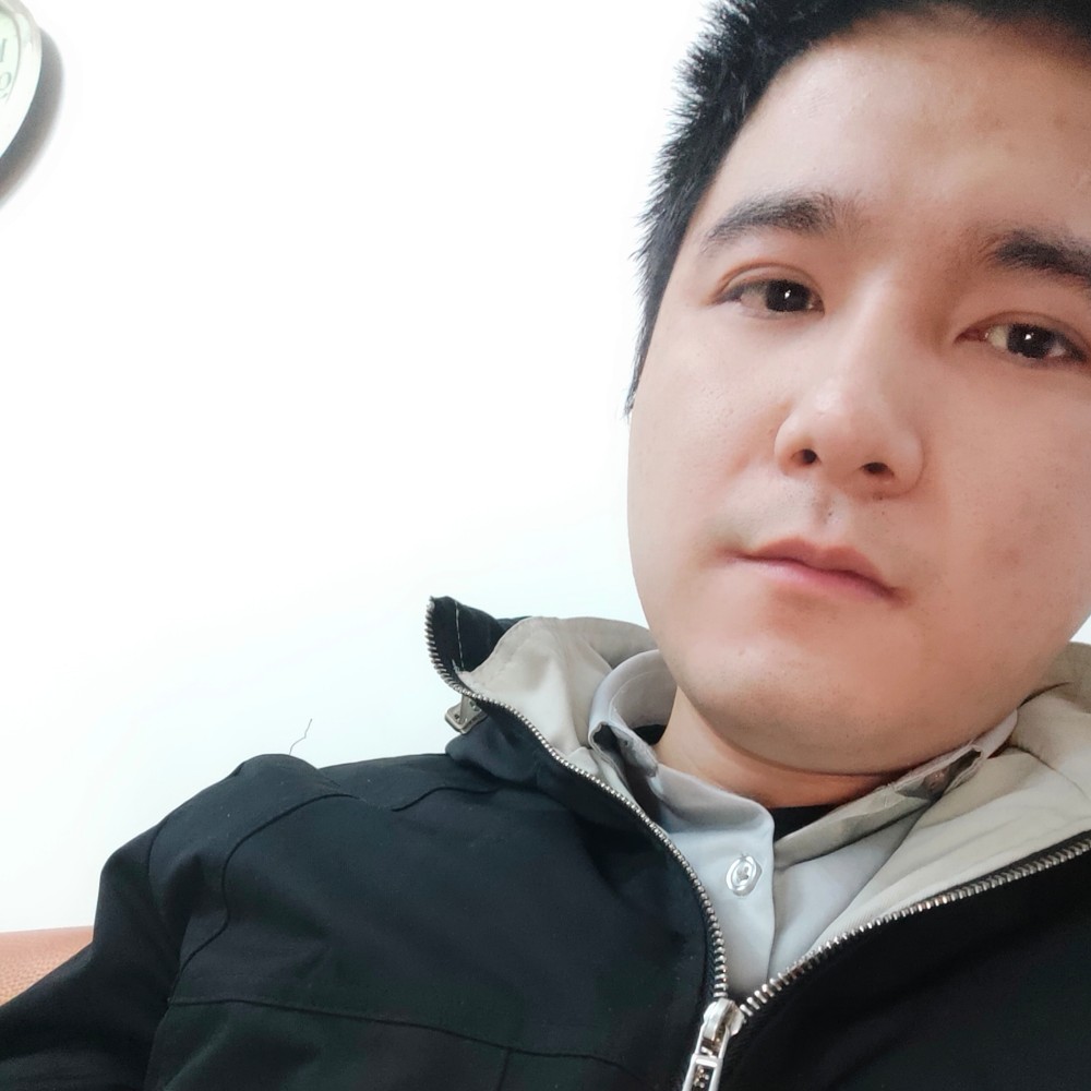 何文源的照片