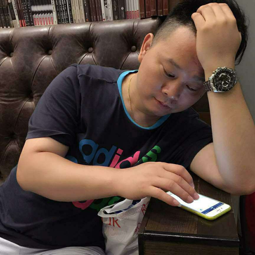 砖头和活泼的照片