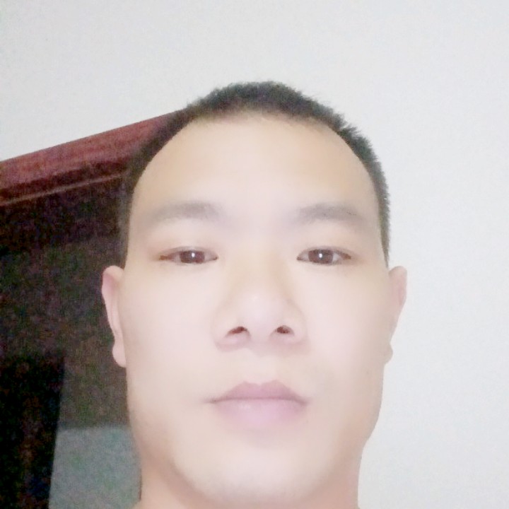 端庄爱蜻蜓的照片