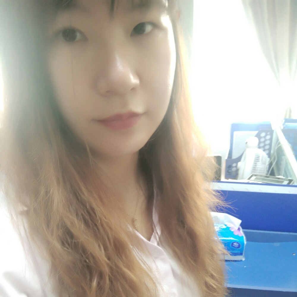 清轻的照片