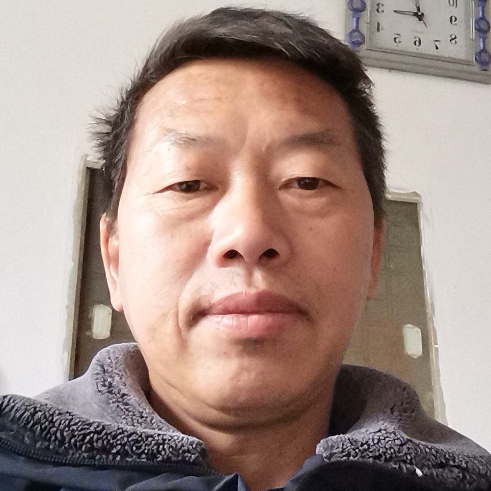 呓语吃醋苹果的照片