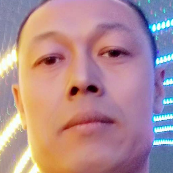 今生的情的照片
