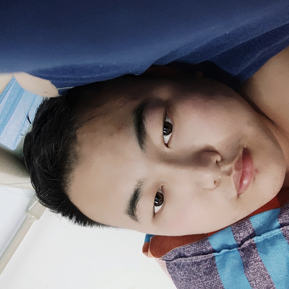 情末的照片