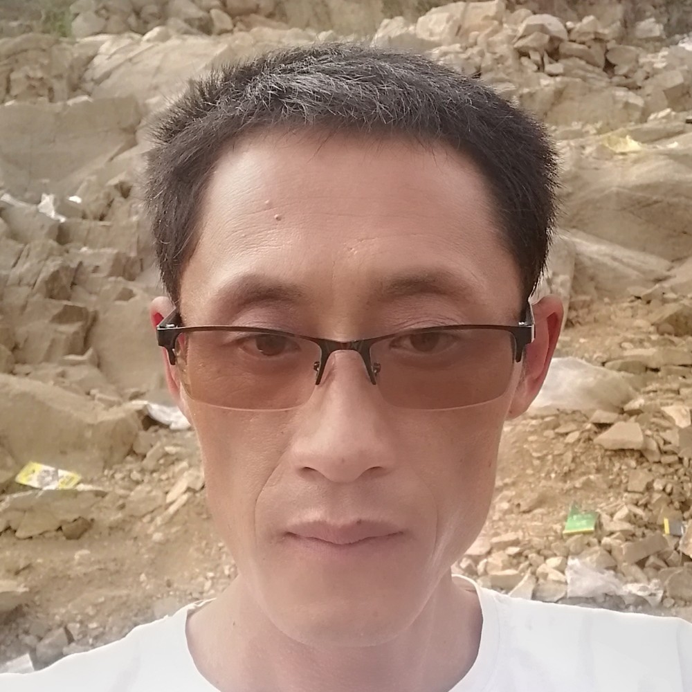龙～大～少的照片