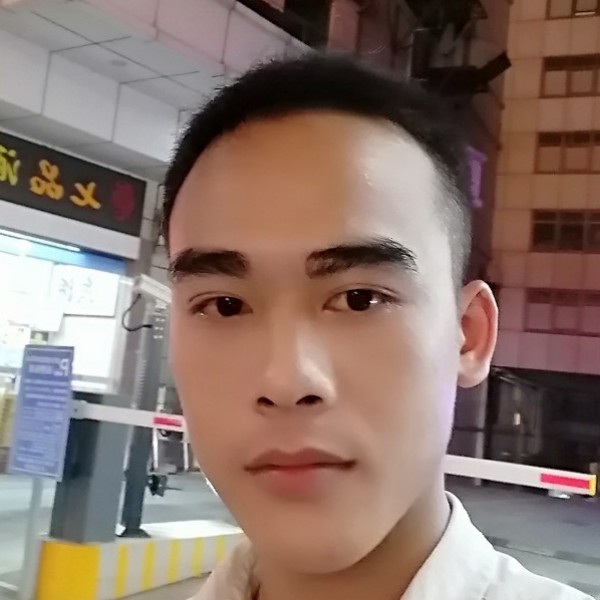 轻松保卫指甲油的照片