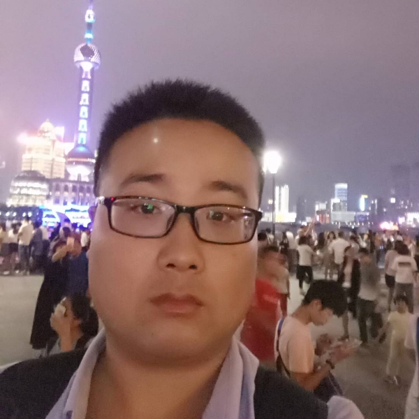 1辈子旳大树的照片
