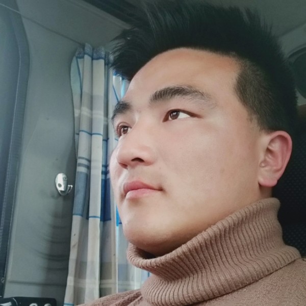 傻傻和悟空的照片