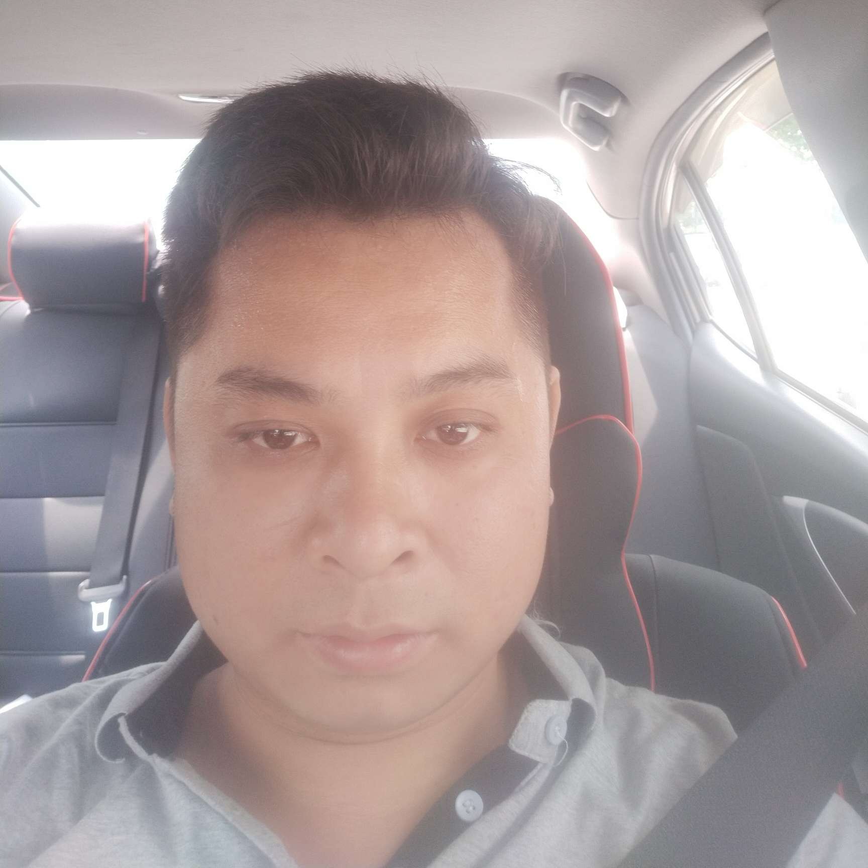 迷茫愿尘宵的照片