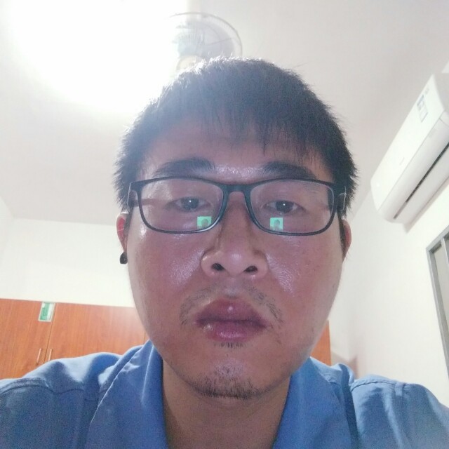 魁梧的台灯的照片