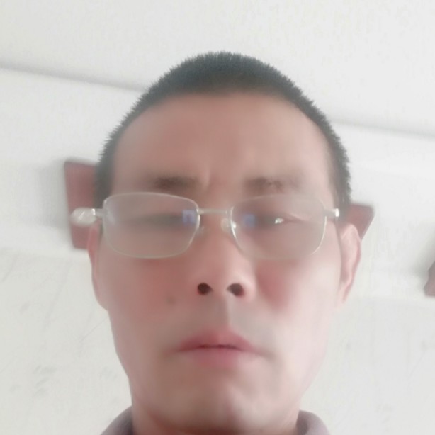 笑做江胡的照片